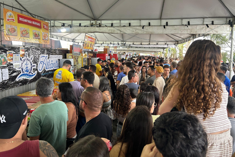 Grande público marca presença no último dia do 14º Festival de Petiscos em Farol de São Tomé